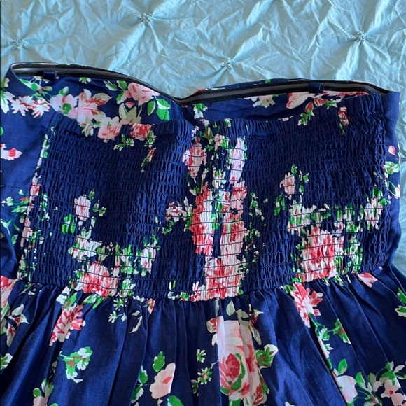 Floral dress - Picture 4 of 4